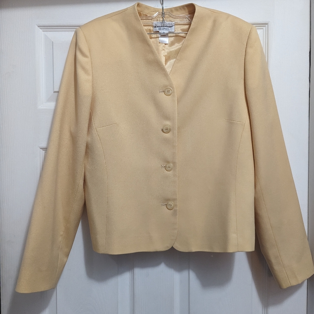 Vintage pastel yellow Pendleton blazer w shoulder pads 12 100% Virgin Wool Usa